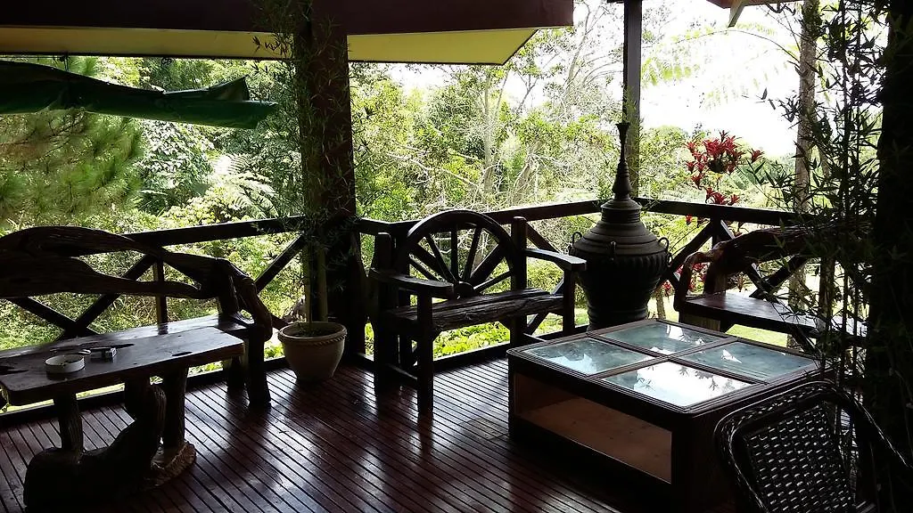 Eden Meadows Vacation Home Davao City 2*,